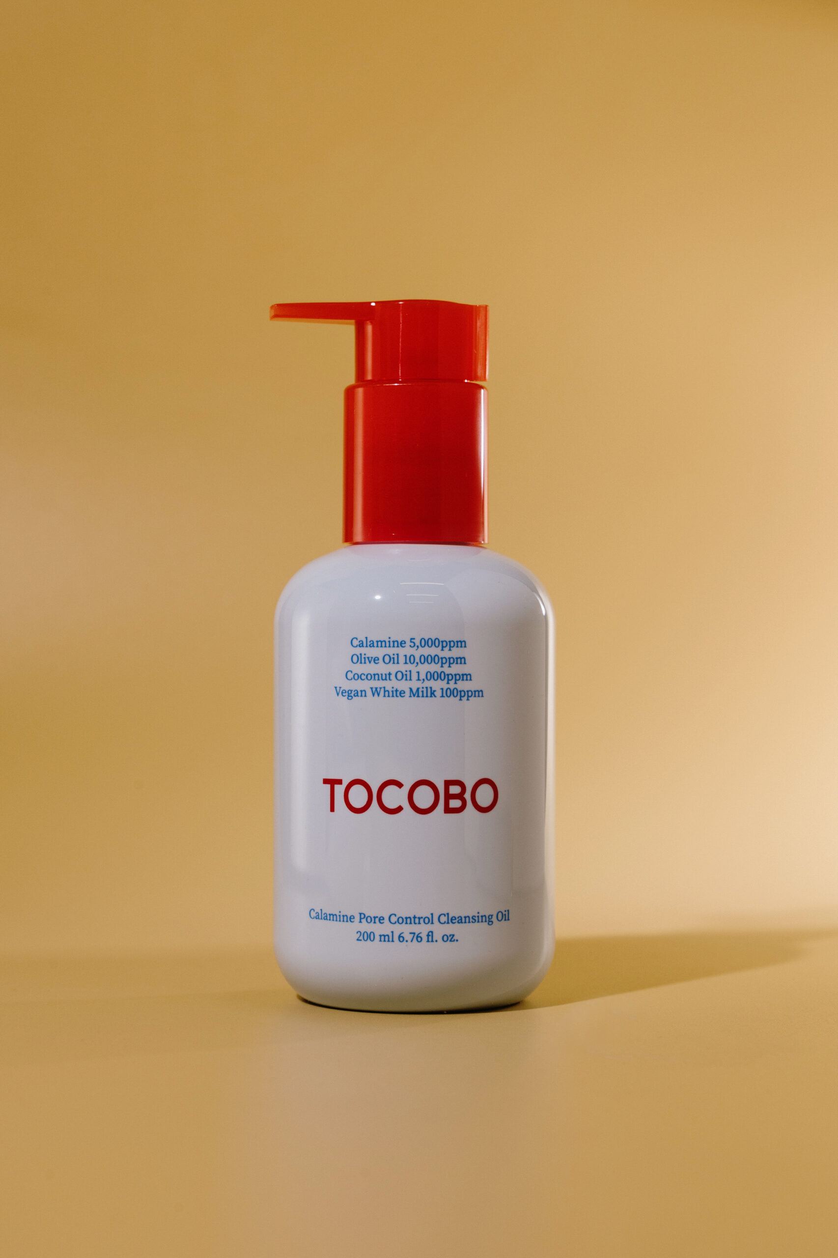 

Гидрофильное масло с каламином TOCOBO Calamine Pore Control Cleansing Oil 200ml