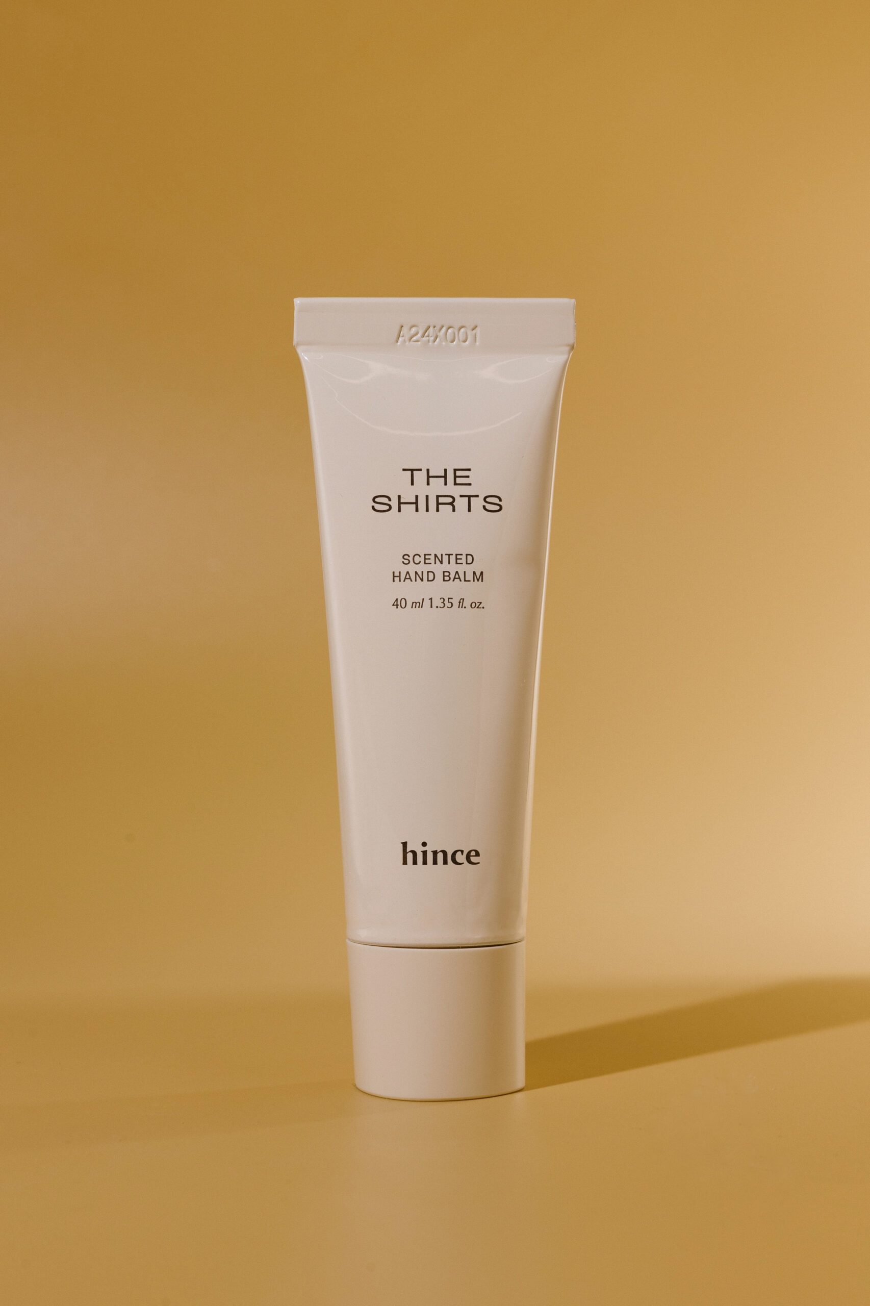 

Ароматизированный бальзам для рук hince Scented Hand Balm [04 The Shirts] 40ml