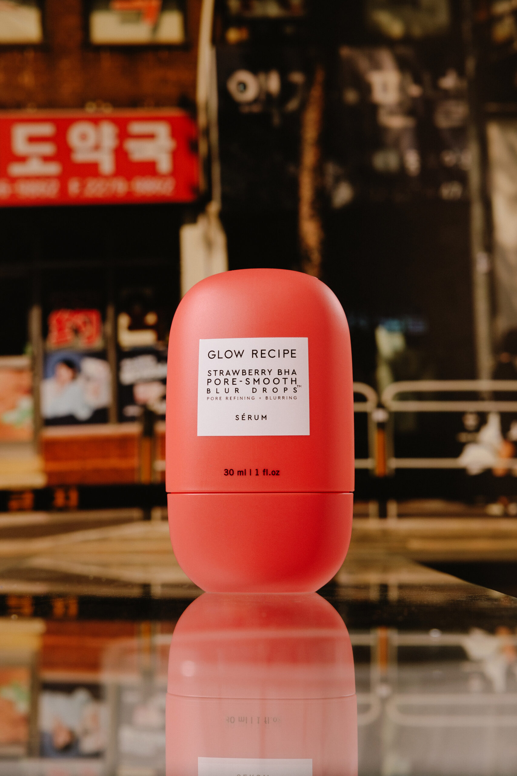 

Матирующая сыворотка для лица Glow Recipe Strawberry BHA Pore-Smooth Blur Drops 30ml