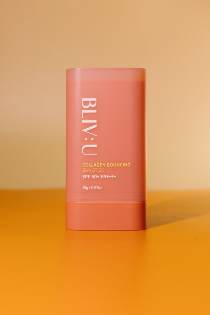 Коллагеновый солнцезащитный стик BLIV:U Collagen Bouncing Sun Stick SPF50+PA++++ 19g