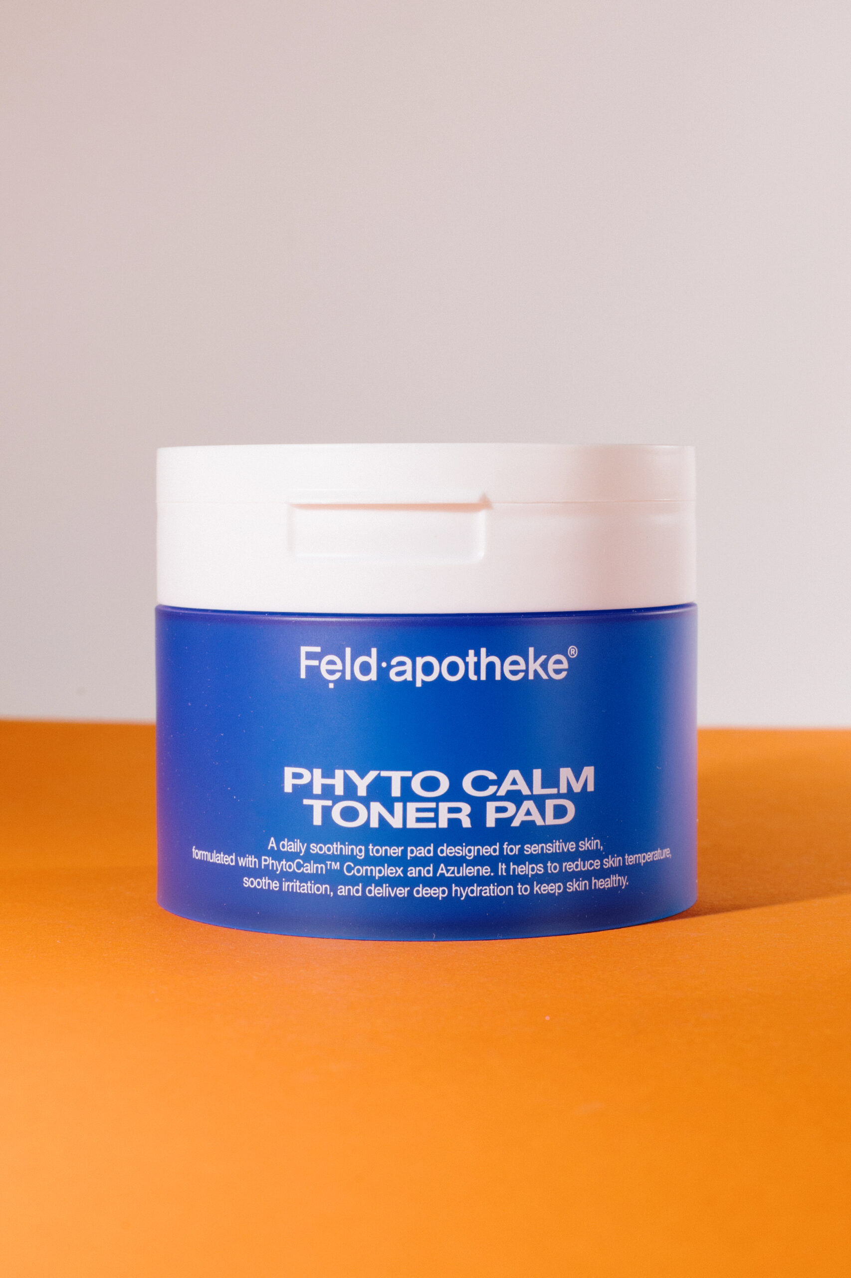

Успокаивающие пэды для лица FELD APOTHEKE Phyto Calm Toner Pads 150ml (100EA)