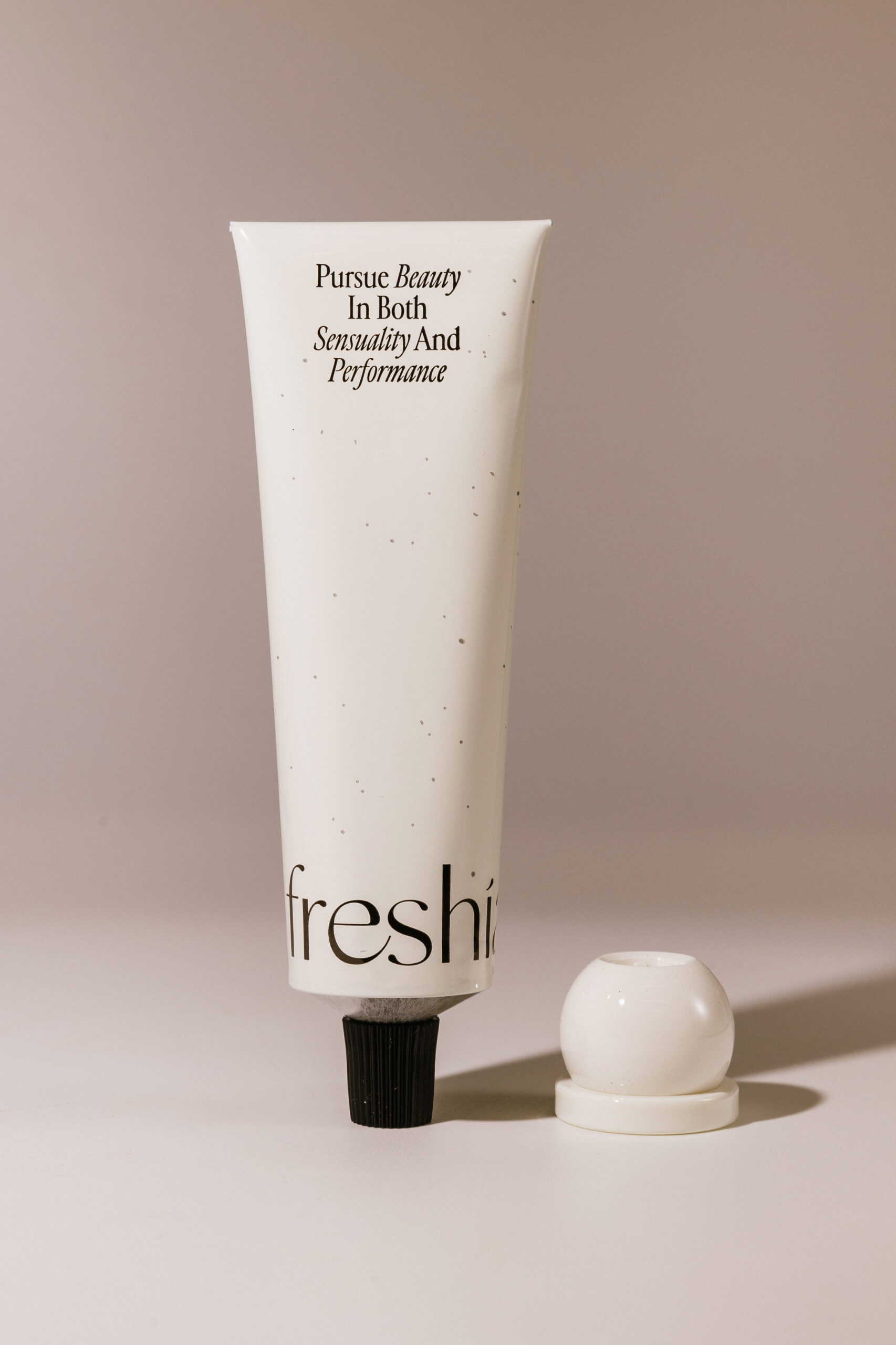 

Вдохновляющий ароматизированный крем для рук Freshian Inspiring Vegan Hand Cream 50ml