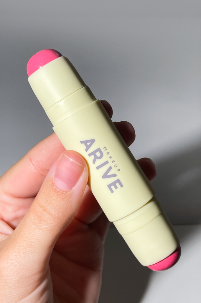 Двойные румяна в стике Arive makeup Duo Blush Stick Soft Matte&Dewy [05 Rose] 10,8g