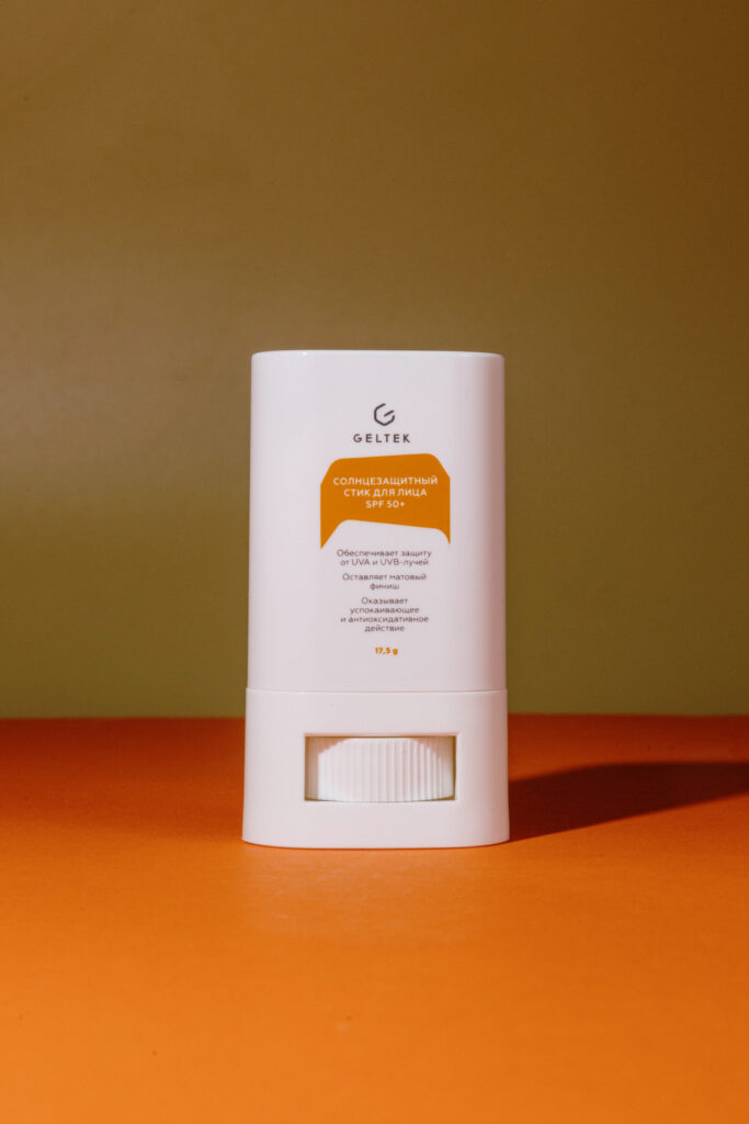 Солнцезащитный стик для лица SPF50+ Geltek 17,5g