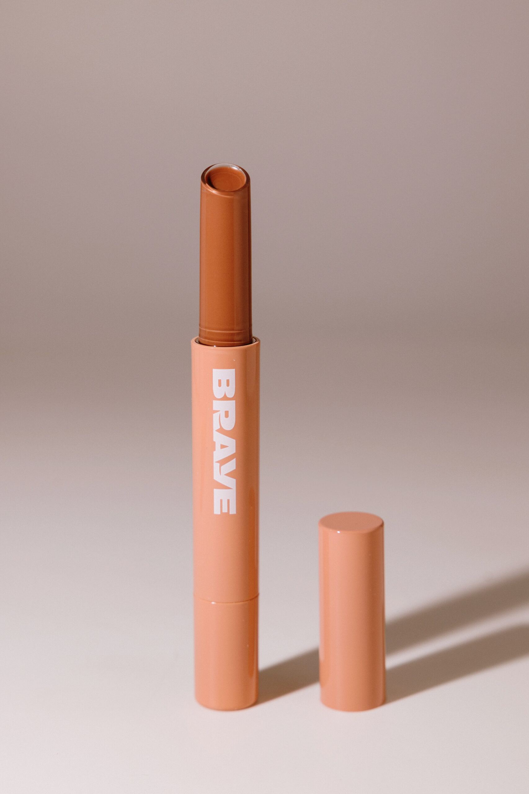 

Тающий бальзам для губ BRAYE Melting Lipsweet [05 Lazy Nuv] 1,6g