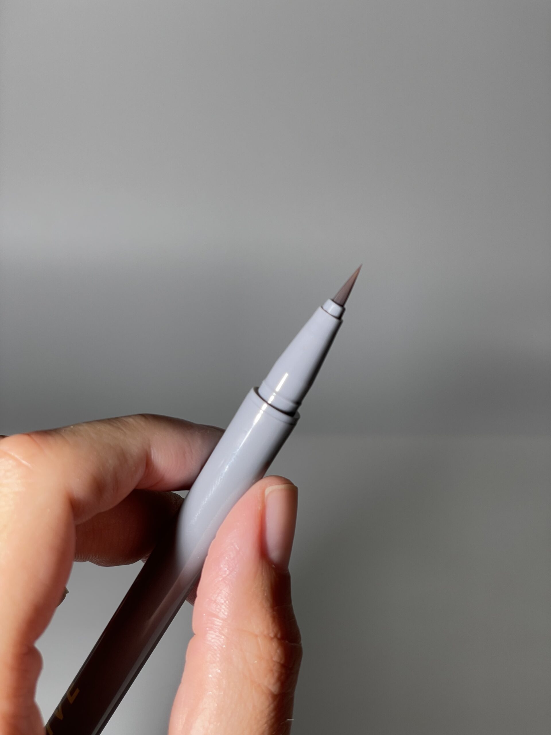 

Подводка для бровей Arive Makeup Eyebrow Pen [01 Blond] 0,55ml