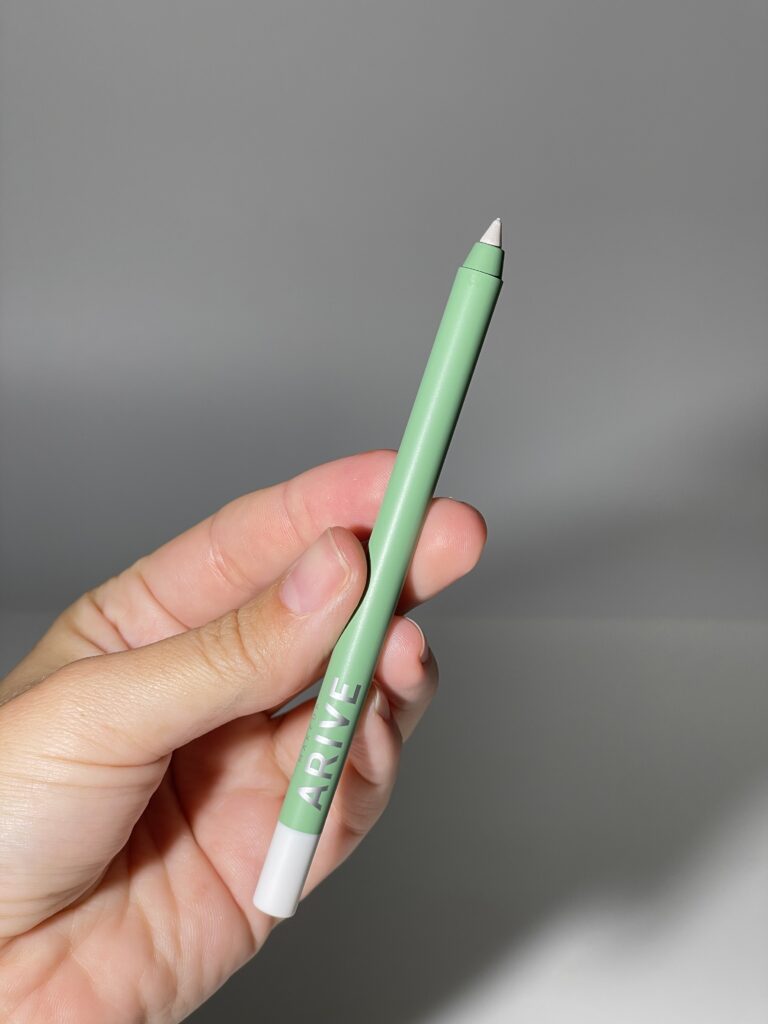 Карандаш для глаз Arive makeup Everlasting Eye Pencil [12 Snowflake] 1,3g