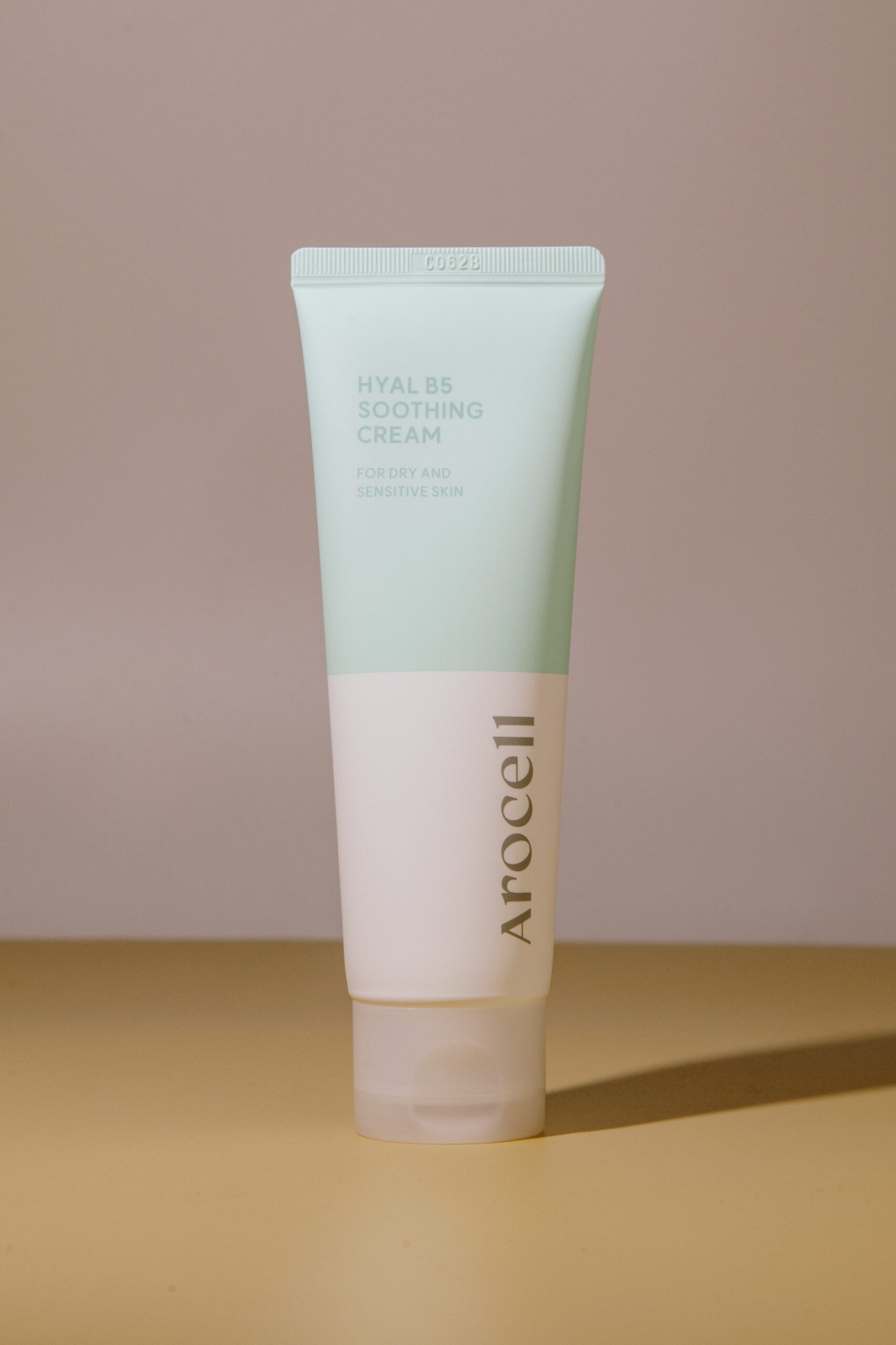 

Восстанавливающий крем-гель для чувствительной кожи с 5% пантенола Arocell Hyal B5 Soothing Cream 80ml