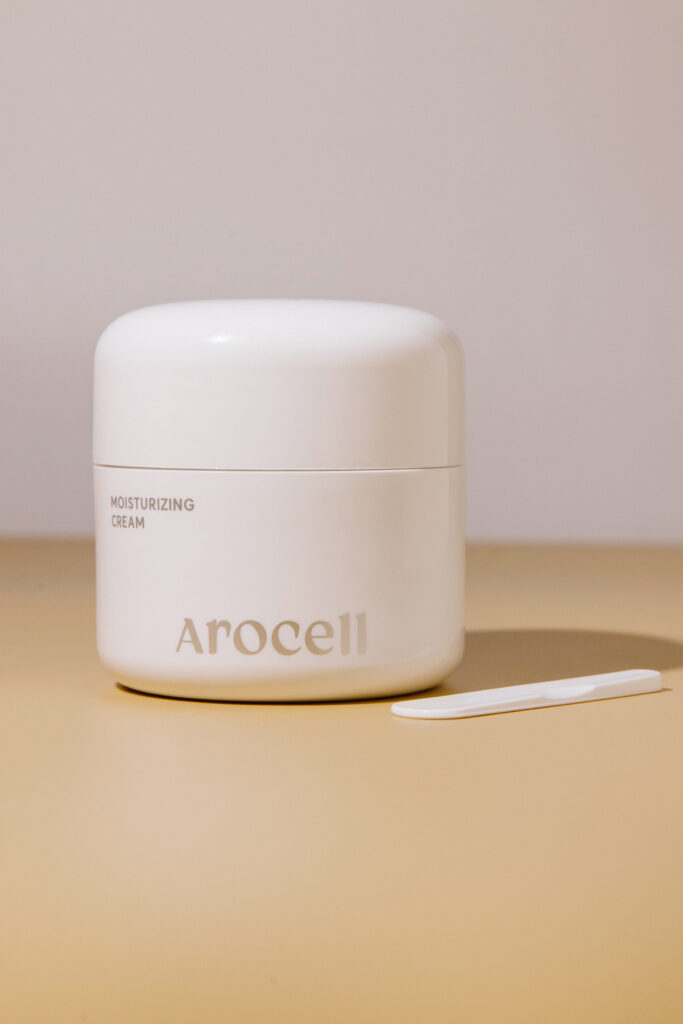 Увлажняющий крем на ослином молоке Arocell Moisturizing Cream 54g