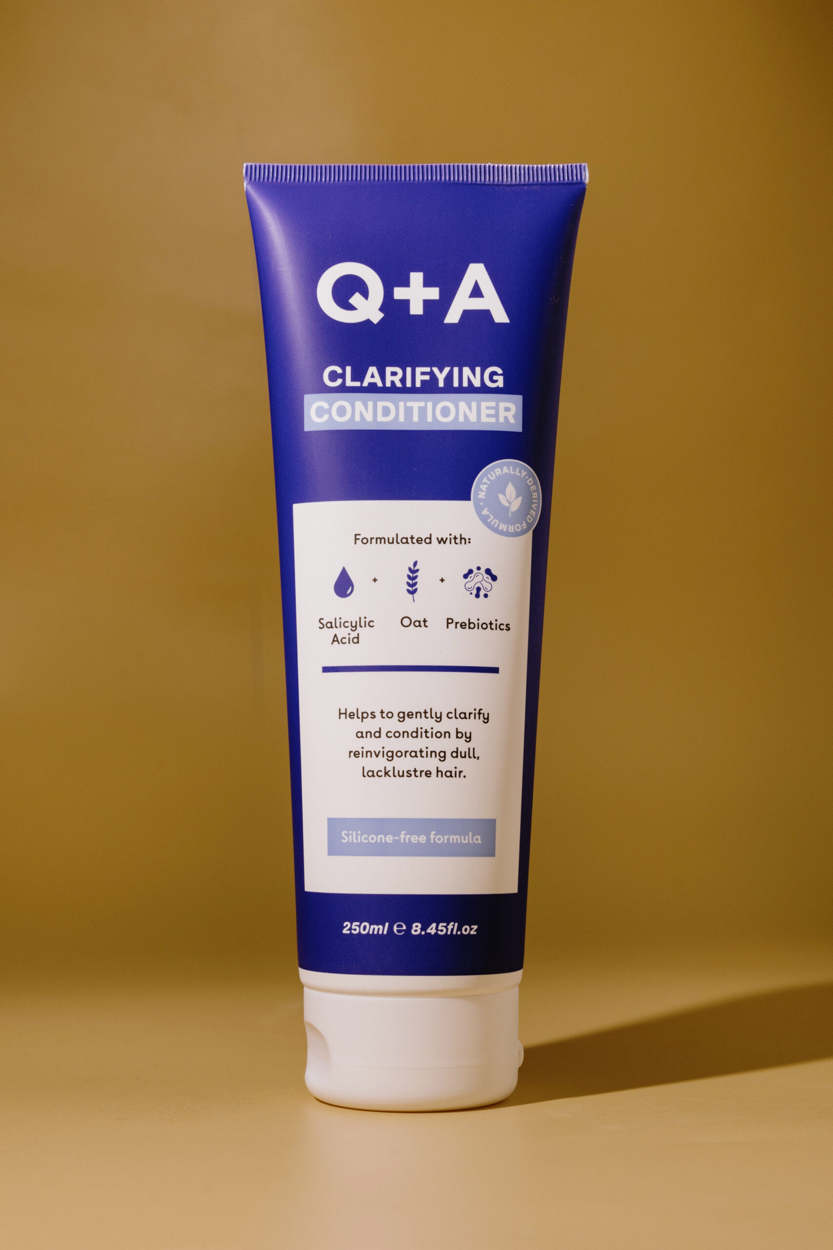 

Балансирующий кондиционер для волос и кожи головы Q+A Clarifying Conditioner 250ml
